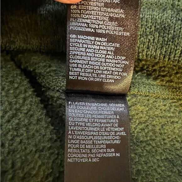 The North Face Men’s Green Fleece Quarter Zip Pullover Jacket - Picture 10 of 10